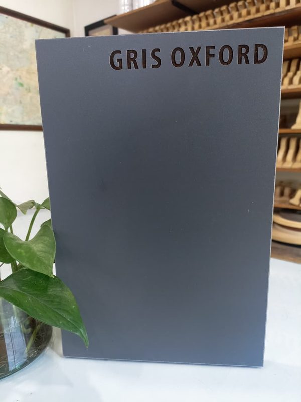 Muestra de melamina color Gris Oxford