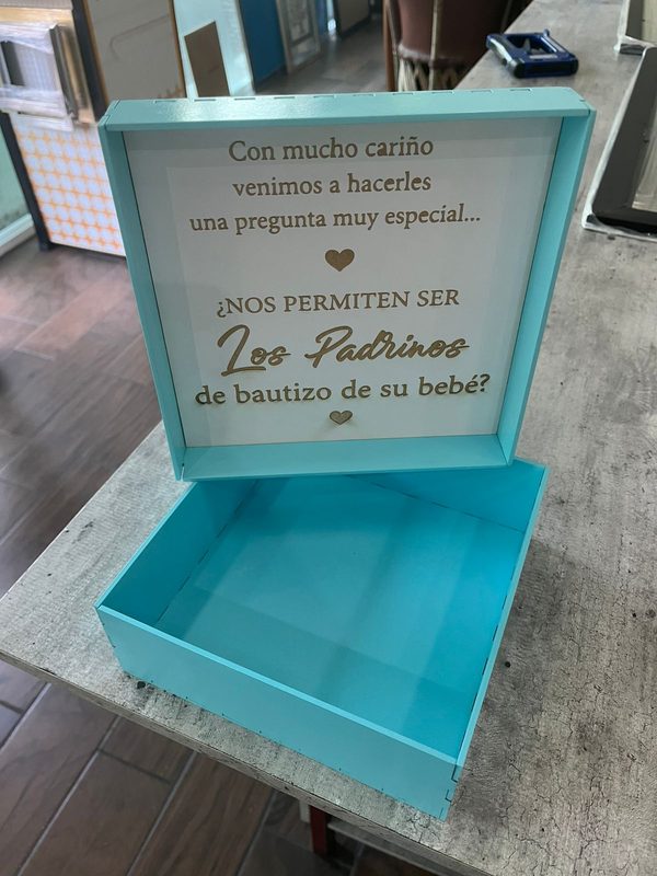 Caja de regalo para pedir padrinos de bautizo