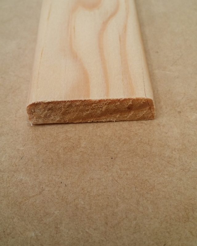 Chambrana de pino modelo C2